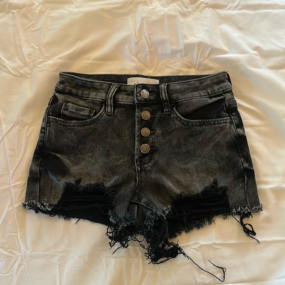 VERVET (XS) BLACK JEAN SHORTS